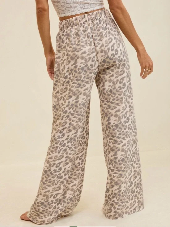 Aerie Street Trouser Neutral Leopard Wide-Leg Pants - Picture 5 of 8